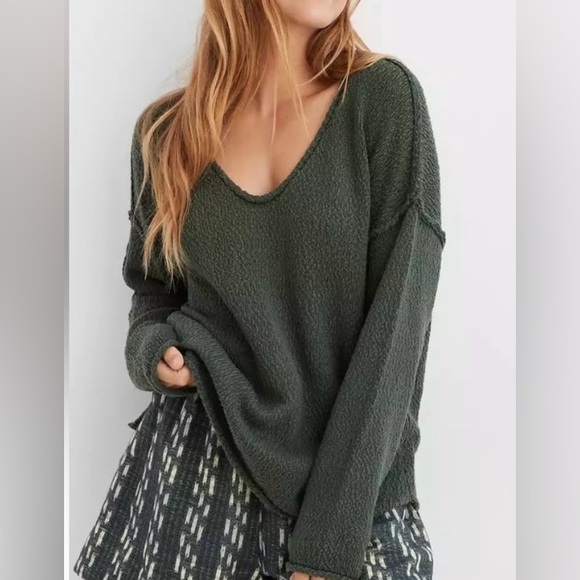 Aerie Women’s‎ Sz XS Dk Green Oversized Voop Sweater - Picture 1 of 11
